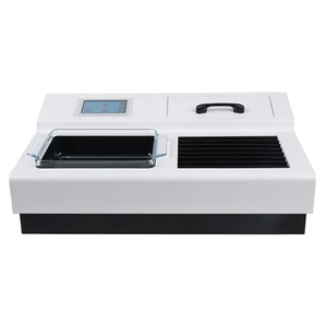 Uscător cu tobogan pentru baie de apă